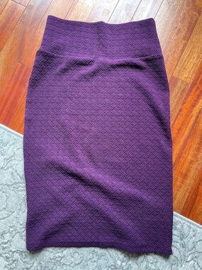LuLaRoe Cassie Deep Purple Textured Pencil Skirt